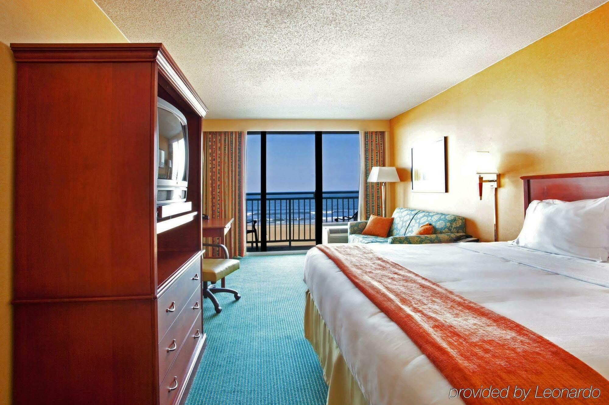 Holiday Inn Express Hotel & Suites Virginia Beach Oceanfront, An Ihg Hotel Δωμάτιο φωτογραφία